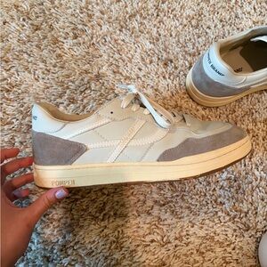 Pompeii Men's Beige and Light Gray Sneakers